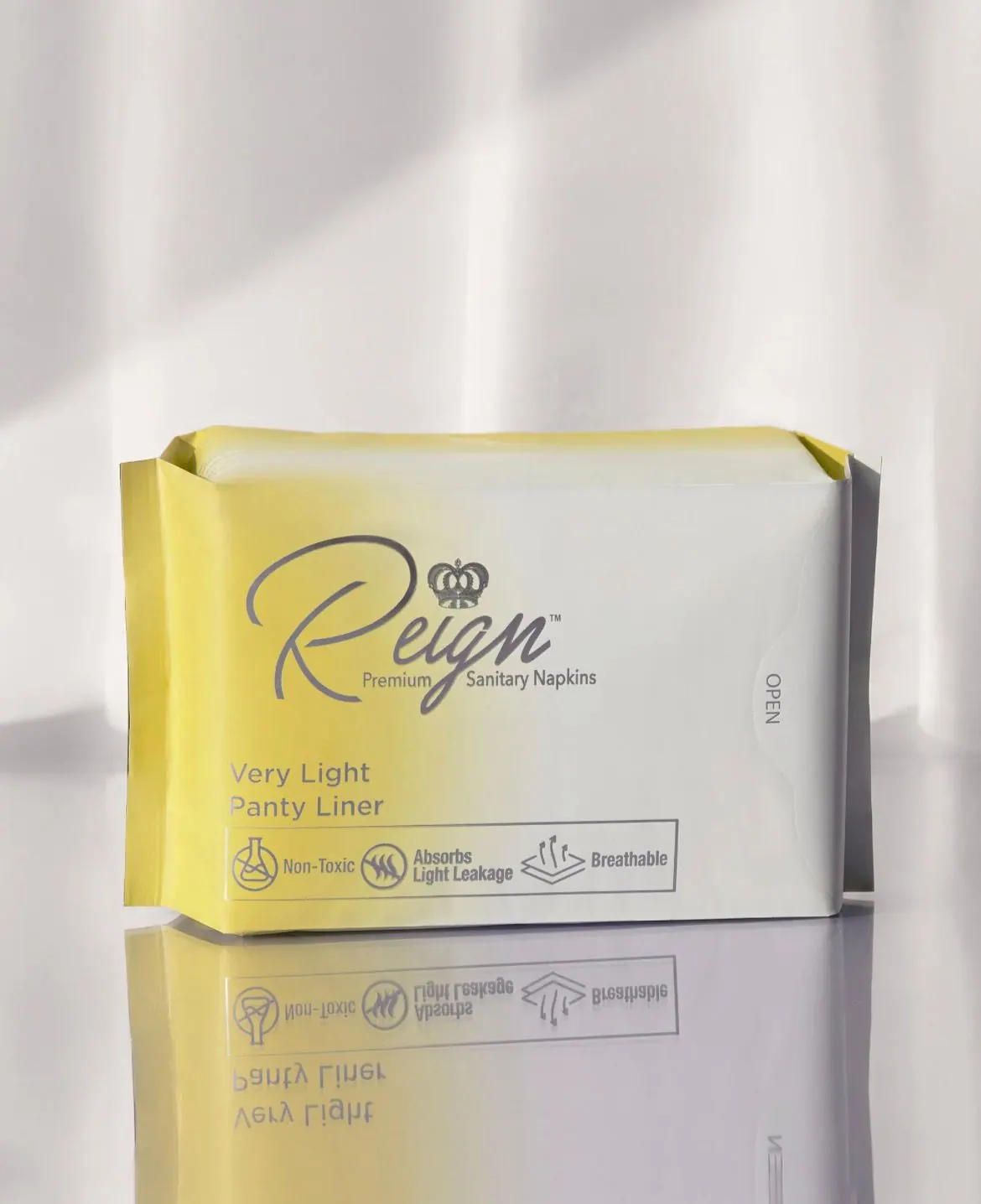 Reign Premium Plant-Based Sanitary Napkins — image 7